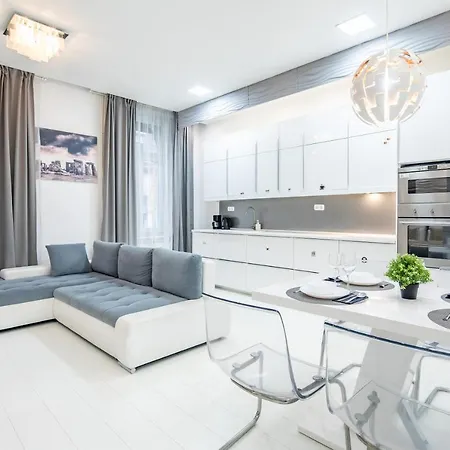 Cozy & Central With 2-bedroom Lejlighed *