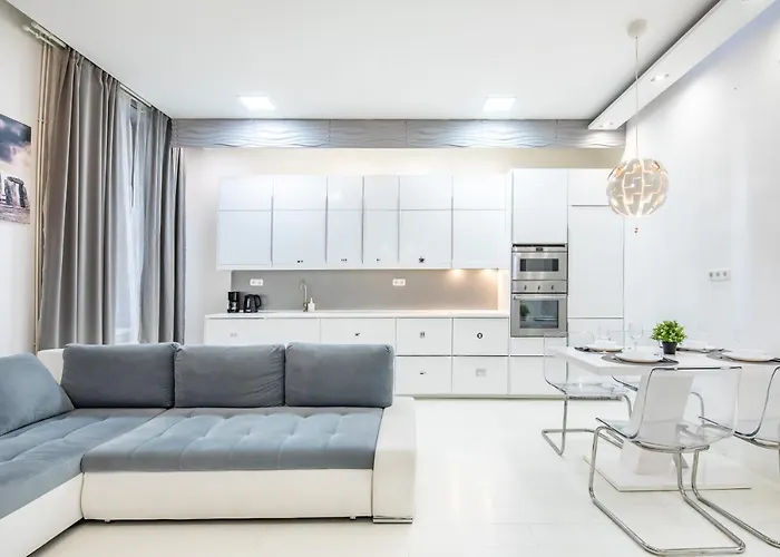 Cozy & Central With 2-bedroom Apartamento Budapeste